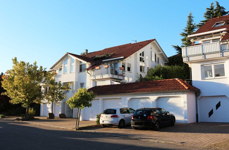 Doppeltes Mehrfamilienhaus