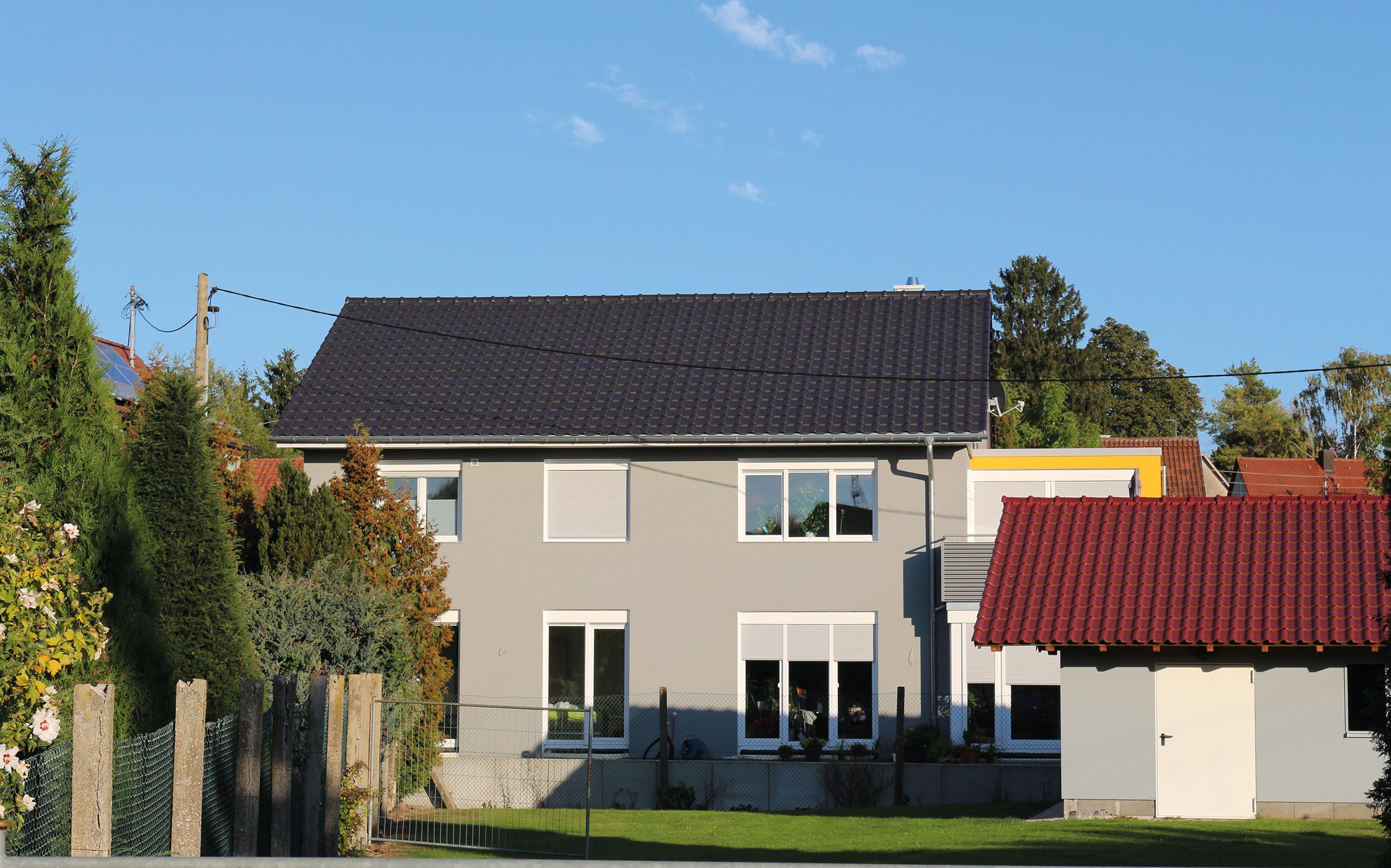 Zweifamilien-Wohnhaus B.